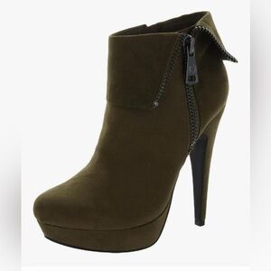 GBG Los Angeles Docker suede ankle boot w/stiletto heel & platform NEW 8.5M